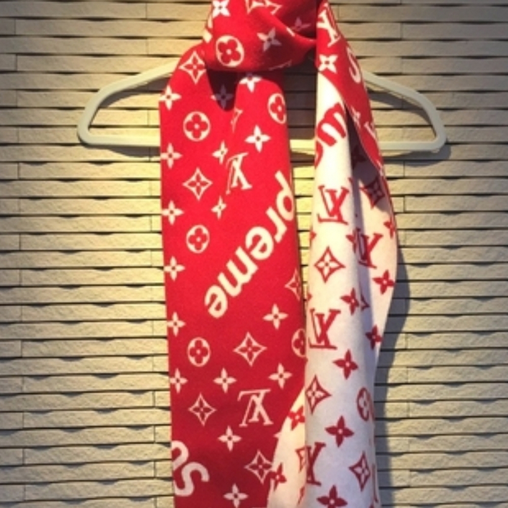 Louis Vuitton x Supreme scarf - Picture 2 of 2